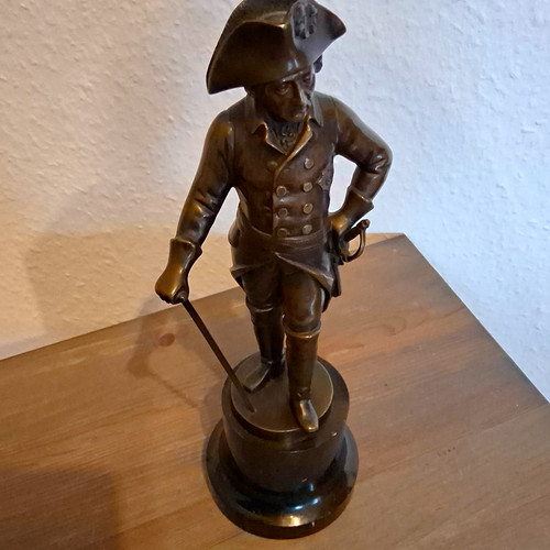 Bronze statue der alte - der,
