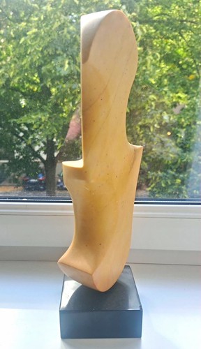 Abstrakte marmor skulptur auf - abstrakte,