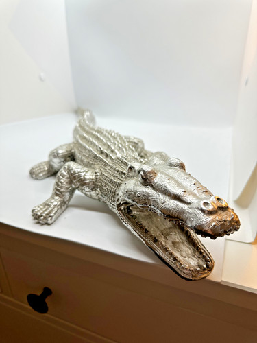 Moderne krokodil skulptur - moderne,