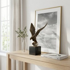 Hochwertige Bronzefigur Taube