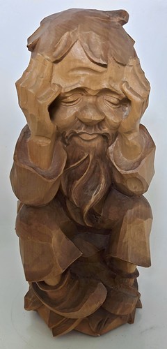 Der denker holzskulptur - der,