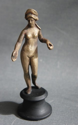 Figur skulptur venus metall - skulptur,